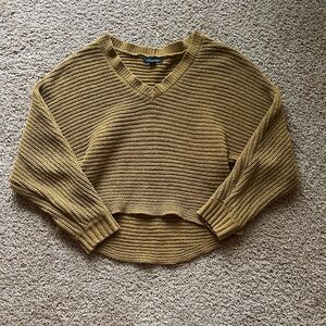 American Eagle sweater